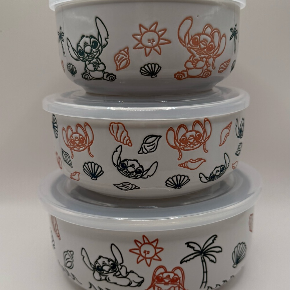 NWT LILO AND STITCH Ceramic bowls with vented lids